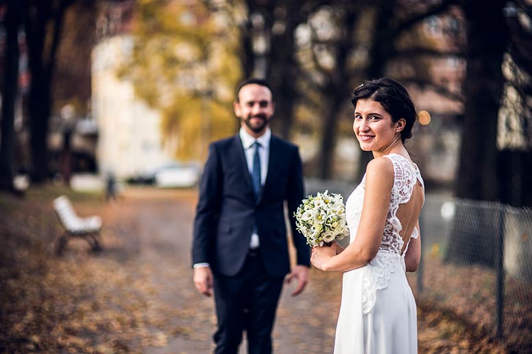 fall wedding in gold Esslingen photography Janis Rozkalns 15